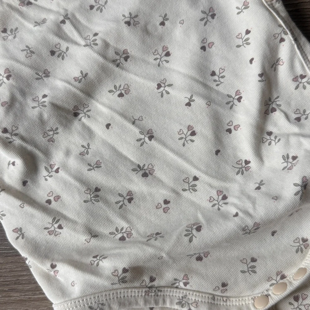 Baby stretch cotton kimono style wrap bodysuit with matching pants 6-9 months